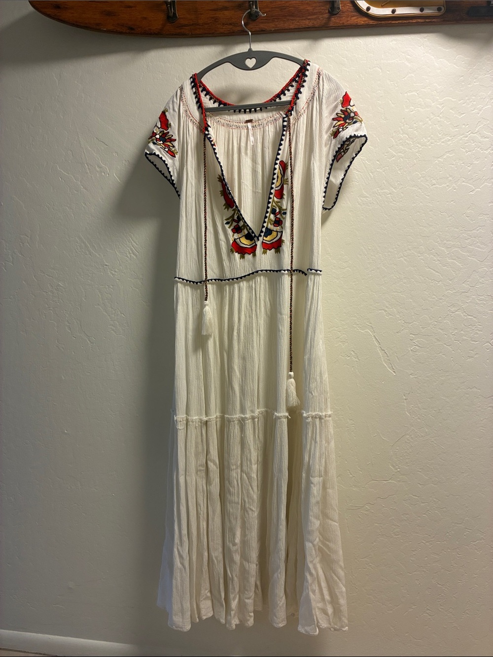 Free People Maxi Dress with Embroidery Size Small - Picture 10 of 10